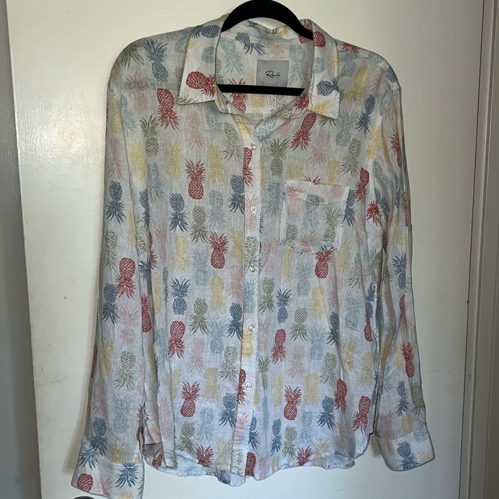 Rails long sleeved white with colored pineapples  shirt Size large. NWT